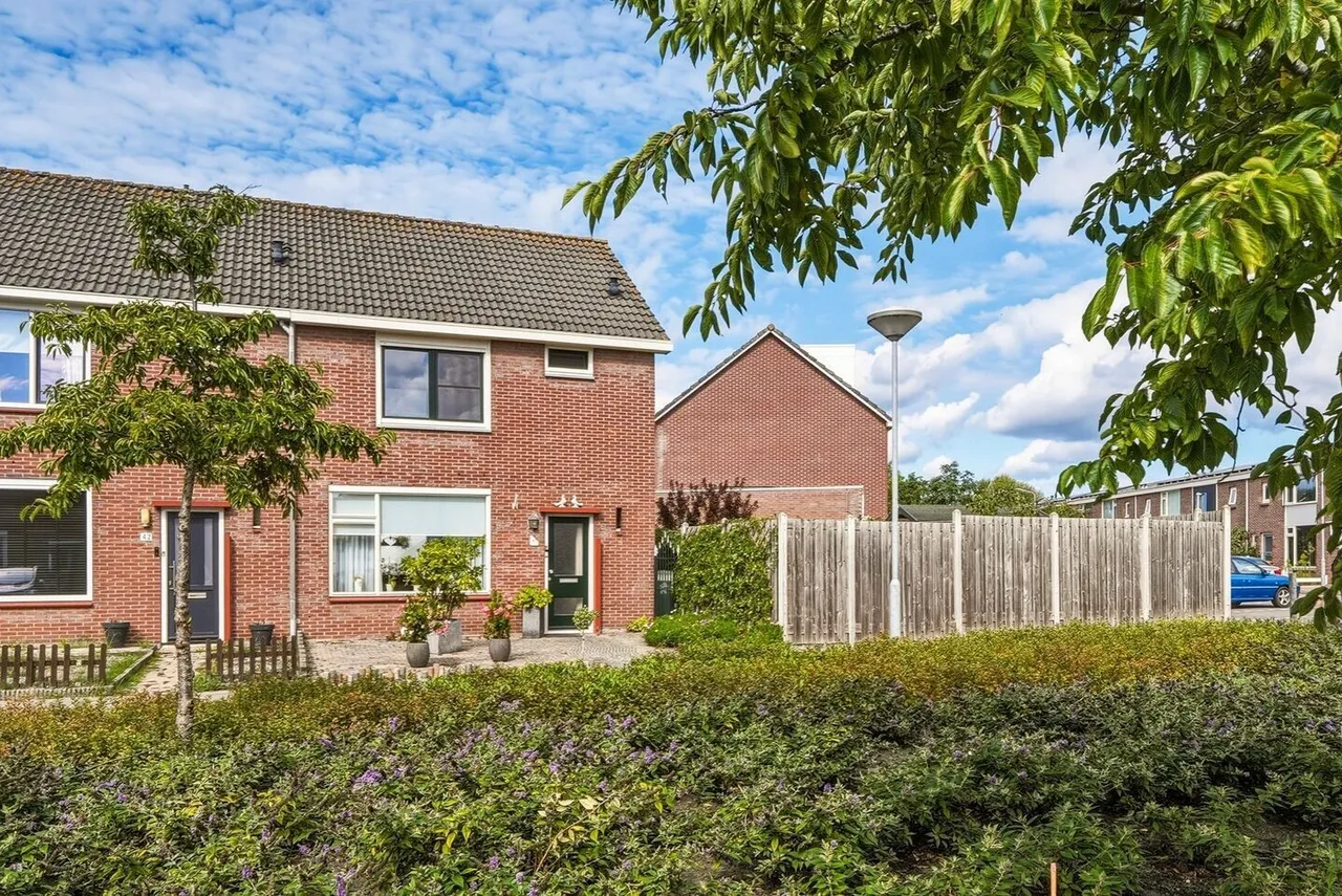 Hoekwoning te koop: Padweg 40, Oost-Souburg