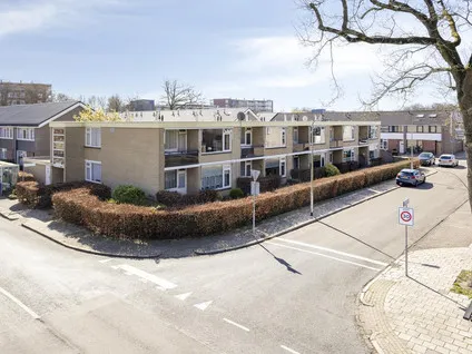 Appartement te koop: Paganinistraat 40, Aalderinkshoek Noordwest Almelo