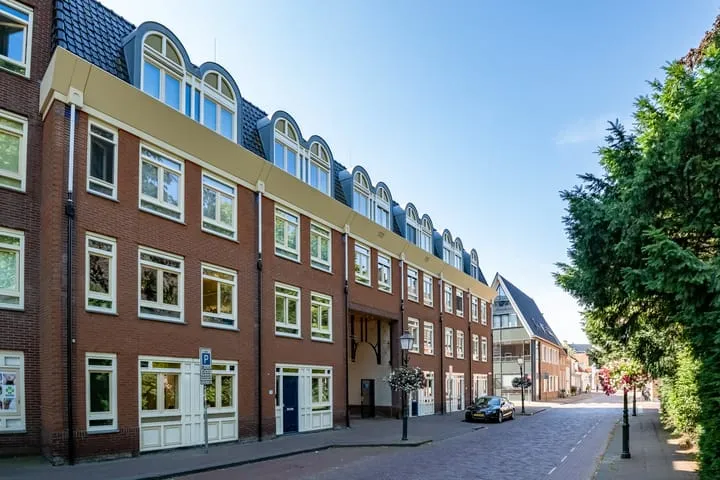 Apartment for sale: Pakhuisstraat 30, Binnenstad - Buurt 10 03 Hoorn