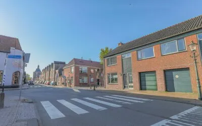 Twee-onder-één-kap te koop: Paktuinen 37A, Centrum Zuid-Oost Enkhuizen