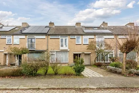 Tussenwoning te koop: Paladijnstraat 24, Geldrop
