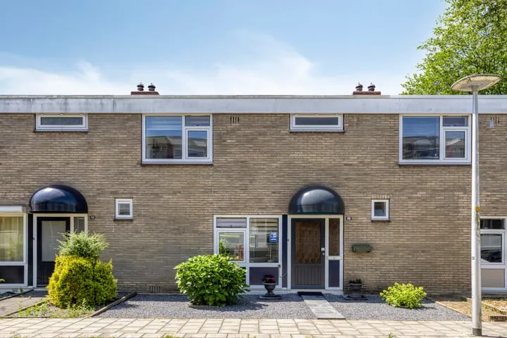 Tussenwoning te koop: Palestrinastraat 68, De Noork Hengelo
