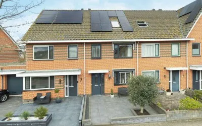 Tussenwoning te koop: Palissanderhout 5, Vrijenburg Barendrecht
