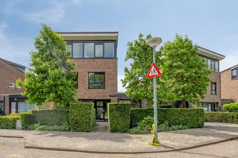 Terraced house for sale: Pallasstraat 1, Oudorp-Noord en Oudorp-Oost Oudorp