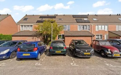 Tussenwoning te koop: Pallieterburg 149, Burgenbuurt Capelle Aan Den Ijssel