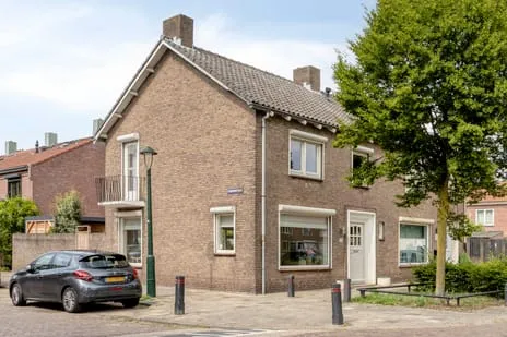 Twee-onder-één-kap te koop: Palmboomstraat 104, Graafsebuurt zuid 'S-Hertogenbosch