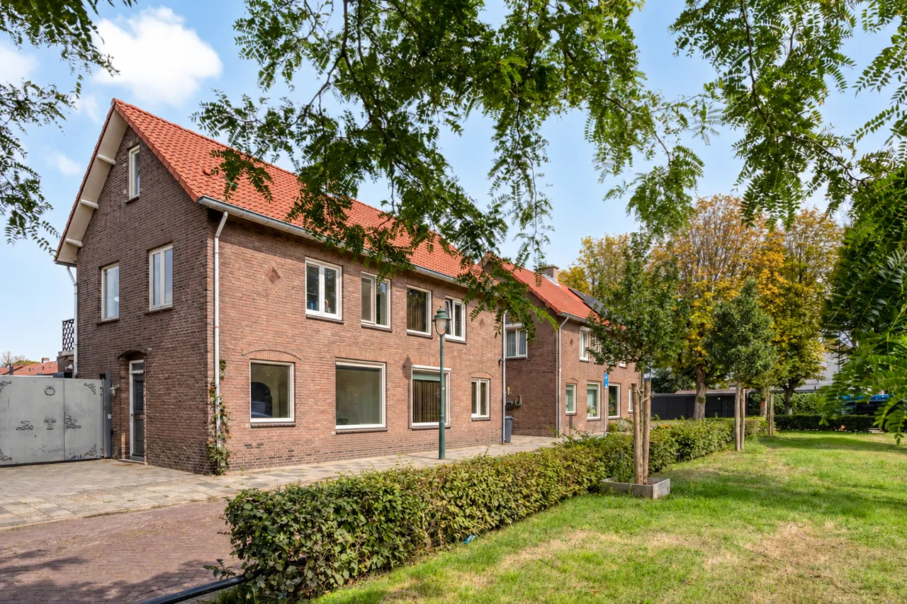Twee-onder-één-kap te koop: Palmboomstraat 146, 'S-Hertogenbosch
