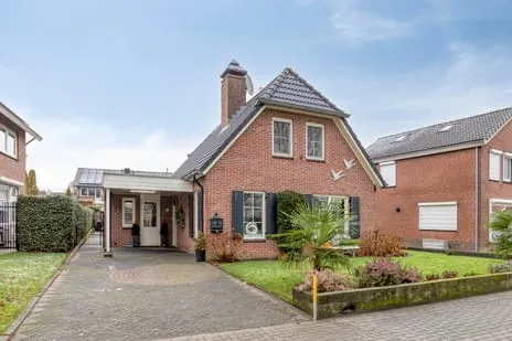 Detached house for sale: Palmlaan 8, Etten Etten