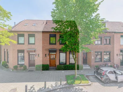 Tussenwoning te koop: Panhuisstraat 40, Hogekamp Venlo