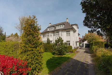Twee-onder-één-kap te koop: Papegaaienlaan 17, Drie Papegaaien Wassenaar