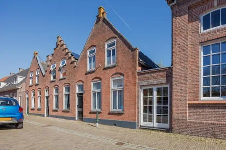 Hoekwoning te koop: Papenstraat 14, Geertruidenberg-Kom Geertruidenberg