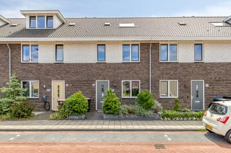 Terraced house for sale: Papiermolen 48, Verspreide huizen Eerbeek Eerbeek