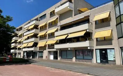 Twee-onder-één-kap te koop: Parallelweg 1-18, Veenendaal
