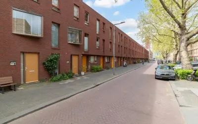 Tussenwoning te koop: Parallelweg 115, Afrikaanderwijk Rotterdam