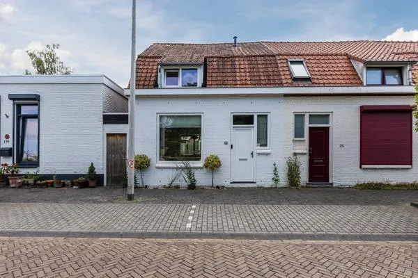 Hoekwoning te koop: Parallelweg 200, Warande-West Bergen Op Zoom