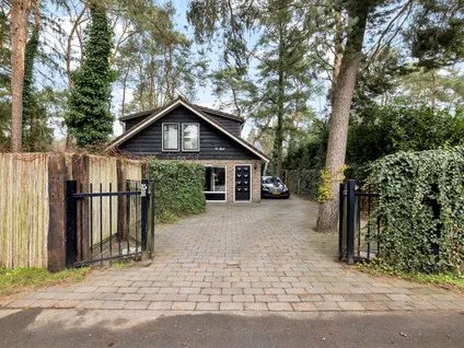 Vrijstaande woning te koop: Parallelweg 26-25, Hierden De Duinen Hierden