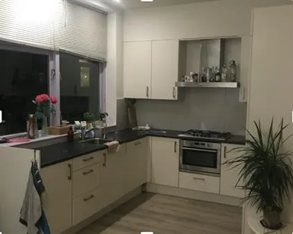Kamer te huur: Parallelweg, Noorderplantsoenbuurt Groningen