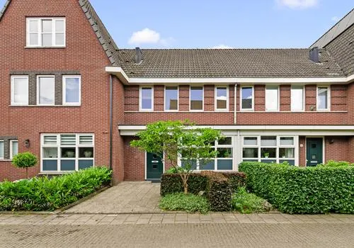 Terraced house for sale: Parelgras 4, Grassen Houten