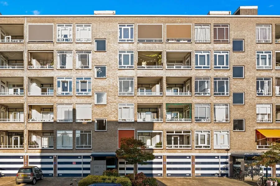 Appartement te koop: Parelmoerhorst 244, 'S-Gravenhage