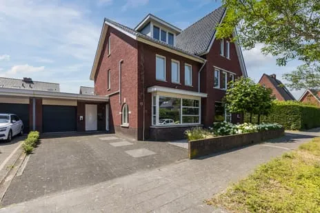 Tussenwoning te koop: Parelmoervlinder 11, Vrachelen-Zuidwest Oosterhout (Nb)