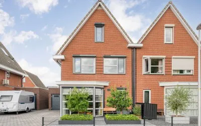 Twee-onder-één-kap te koop: Parelmoervlinder 5, Erflanden Hoogeveen