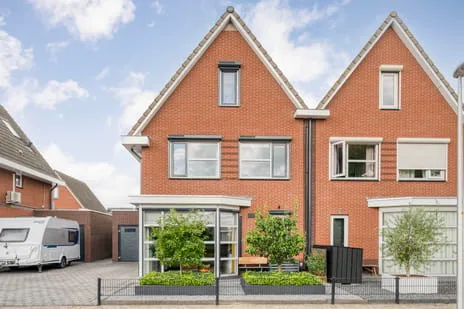 Twee-onder-één-kap te koop: Parelmoervlinder 5, Erflanden Hoogeveen