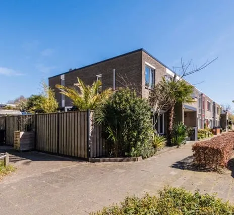 Hoekwoning te koop: Parijsstraat 56, Centrum Almere Buiten Noord Almere