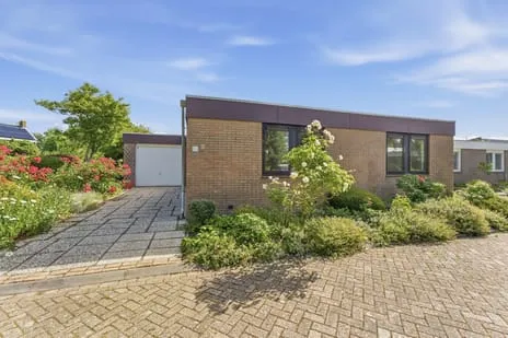 Corner house for sale: Park De Moucheron 19, Magistraatwijk I Middelburg