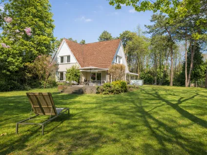 Vrijstaande woning te koop: Parklaan 13, Aalst Waalre