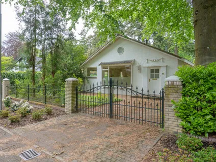 Vrijstaande woning te koop: Parklaan 15, Ermelo - Noord Ermelo