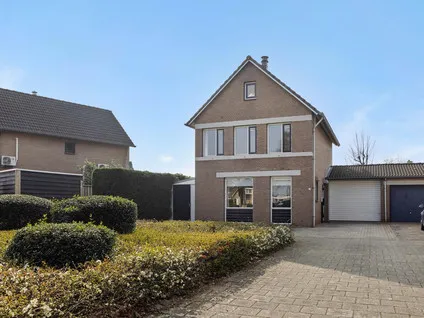 Twee-onder-één-kap te koop: Parklaan 2, Klein Mikkeldonk Oss