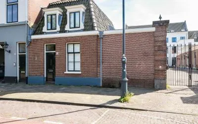 Hoekwoning te huur: Parklaan 22B, Stationsbuurt Haarlem