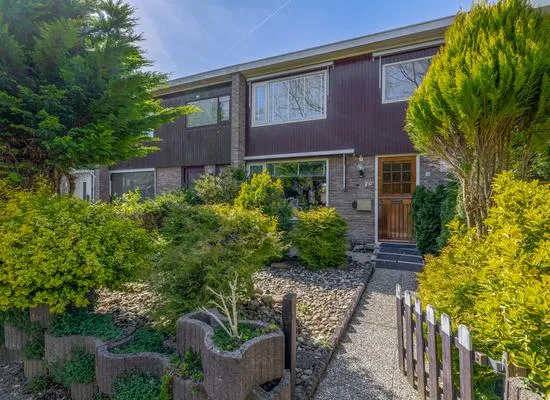 Tussenwoning te koop: Parklaan 76, Zeeheldenbuurt Winschoten