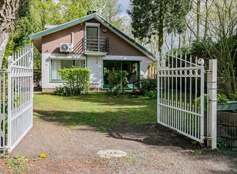 Vrijstaande woning te koop: Parklaan 89, Verspreide huizen Putte Putte