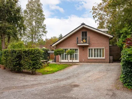Vrijstaande woning te koop: Parklaan 92, Verspreide huizen Putte Putte