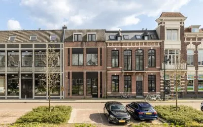 Tussenwoning te koop: Parkstraat 10, Breda