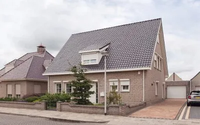 Detached house for sale: Parkstraat 18, Sint Willebrord St. Willebrord