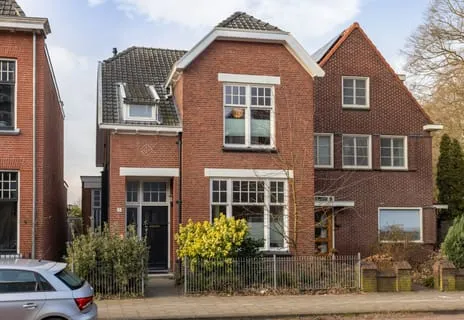 Twee-onder-één-kap te koop: Parkstraat 25, Horstlanden-Stadsweide Enschede