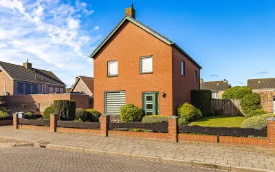 Vrijstaande woning te koop: Parkstraat 45, Sint Willebrord St. Willebrord