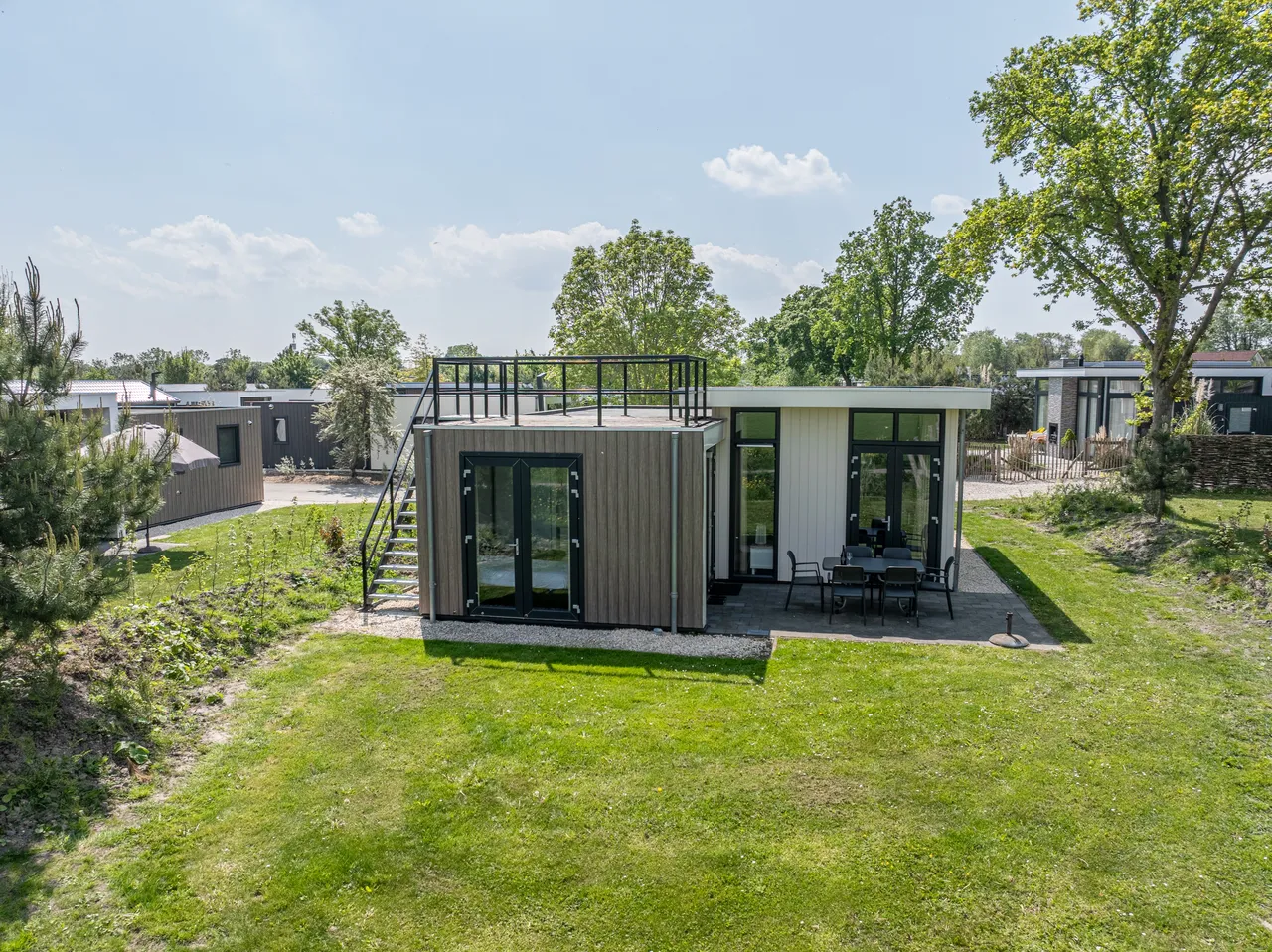 Vrijstaande woning te koop: Parkweg 2-262, Hellevoetsluis