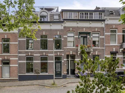 Terraced house for sale: Parkweg 62, Stadscentrum Nijmegen