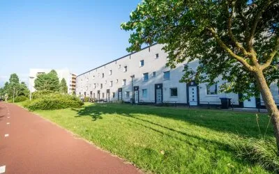 Tussenwoning te koop: Parnassialaan 106, Flora West Lelystad