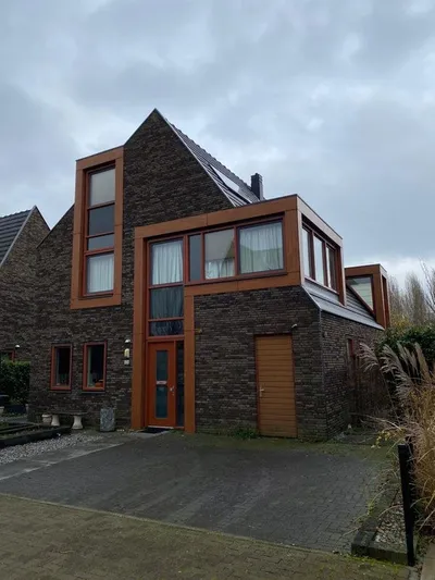 Huurwoning: Paros 23 in Hoofddorp - €5.250 per maand - 260m²