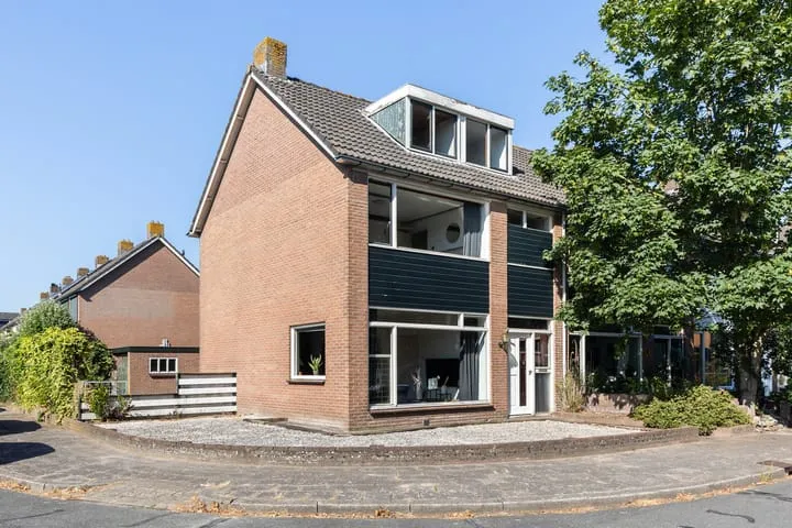 Hoekwoning te koop: Pascalstraat 40, Anklaar Apeldoorn