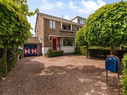 Terraced house for sale: Pascalweg 141, Lombardijen Rotterdam