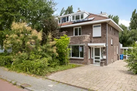 Twee-onder-één-kap te koop: Pascalweg 66, Lombardijen Rotterdam