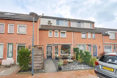 Tussenwoning te koop: Pashegge 25, Winterswijk-Noordwest Winterswijk