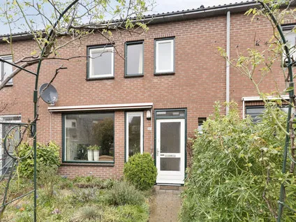 Tussenwoning te koop: Pashegge 95, Winterswijk-Noordwest Winterswijk