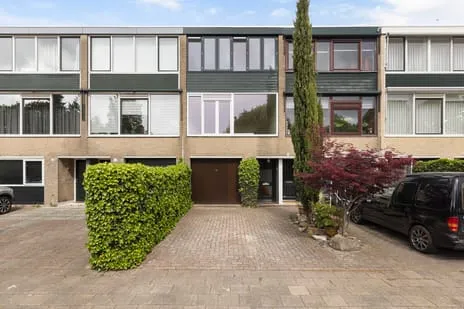 Tussenwoning te koop: Passiebloem 14, Ommoord Rotterdam
