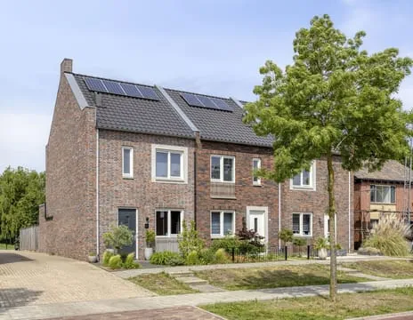 Corner house for sale: Past. van Haarenstraat 52D, Mariaheide Veghel
